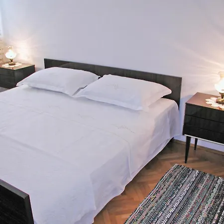 In 6483 Podgora (Split-Dalmatia)